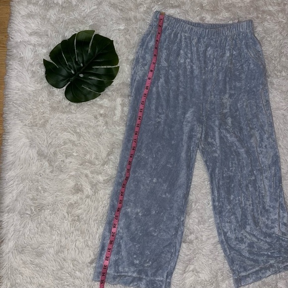 H&M | Terry Cloth Baby Blue Set Crop Top Size Medium Wide Leg Pants Size Small - Picture 8 of 9